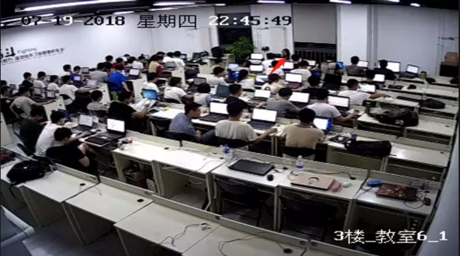 輔導老師全程陪伴