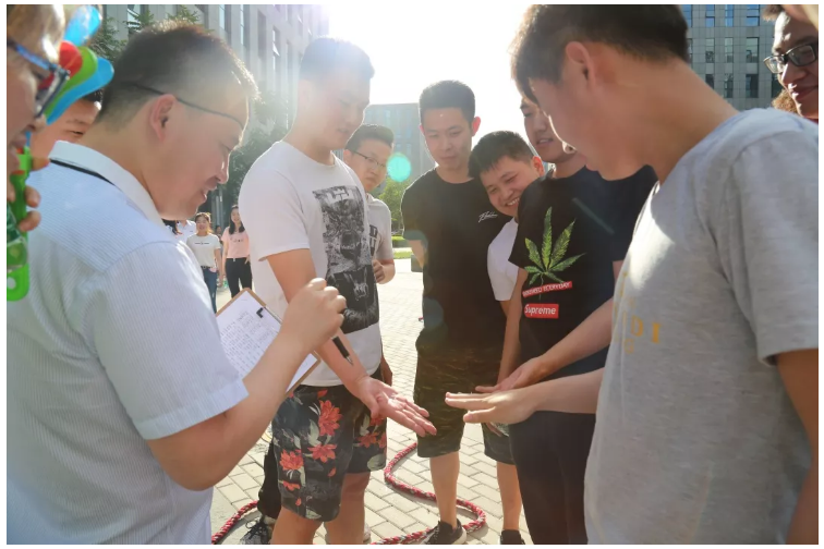黑白配直接產(chǎn)生第二名隊(duì)伍